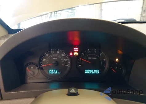 2005 Jeep Grand Cherokee Laredo from USA, damaged, VIN 1J4GR48K25C535817